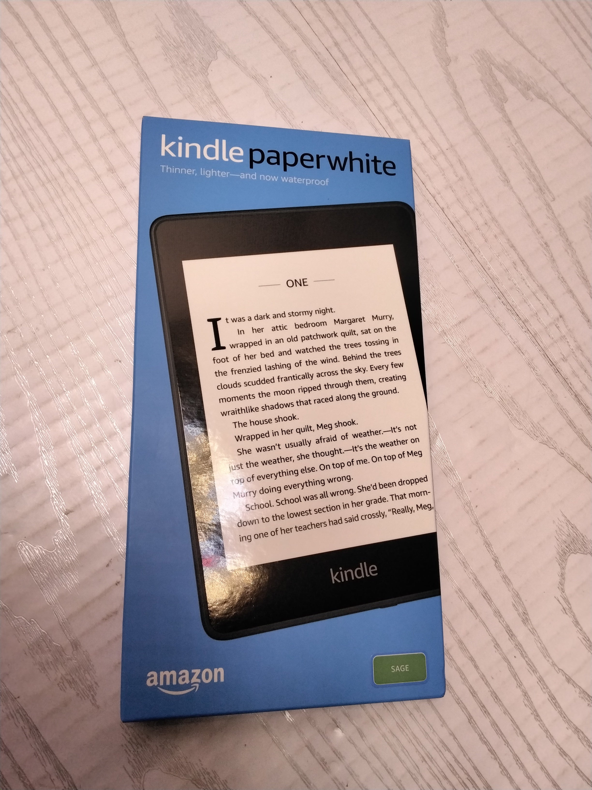 *SEALED* Kindle Paperwhite 6", waterproof, built-in light, wifi, 8GB - Sage (7924982513902)